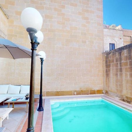 Qala Bed&Breakfast With Swimming Pool - Il-Wenniessa Bagian luar foto