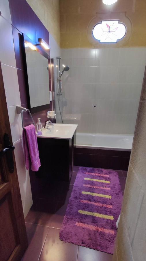 Qala Bed&Breakfast With Swimming Pool - Il-Wenniessa Bagian luar foto